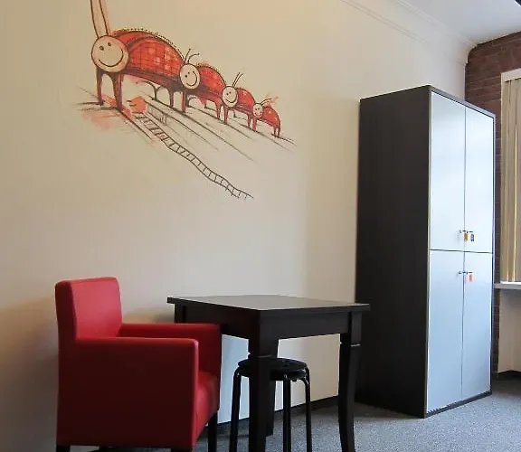 Wratislavia Hostel *